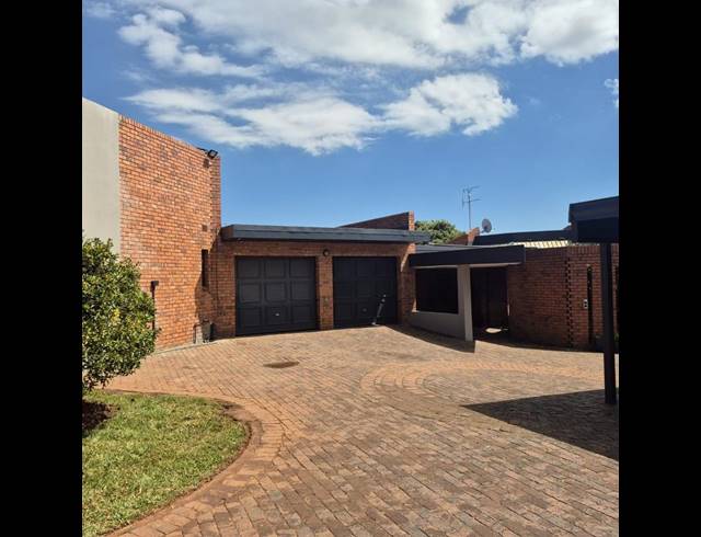 3 BEDROOM HOUSE FOR SALE IN MINDALORE